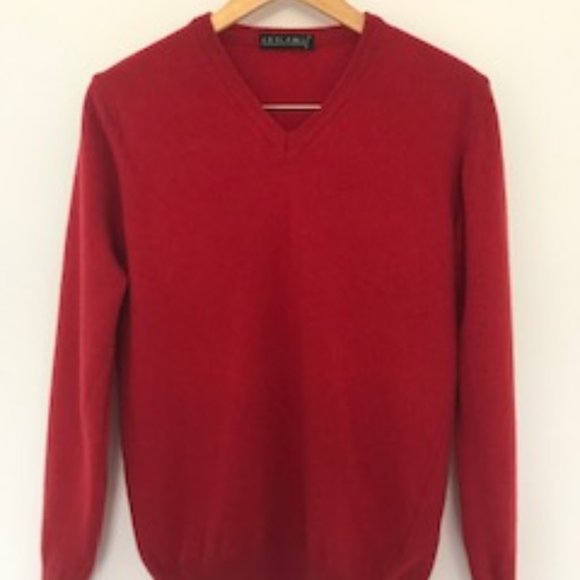 Classic Red Sweater - Picture 1 of 7